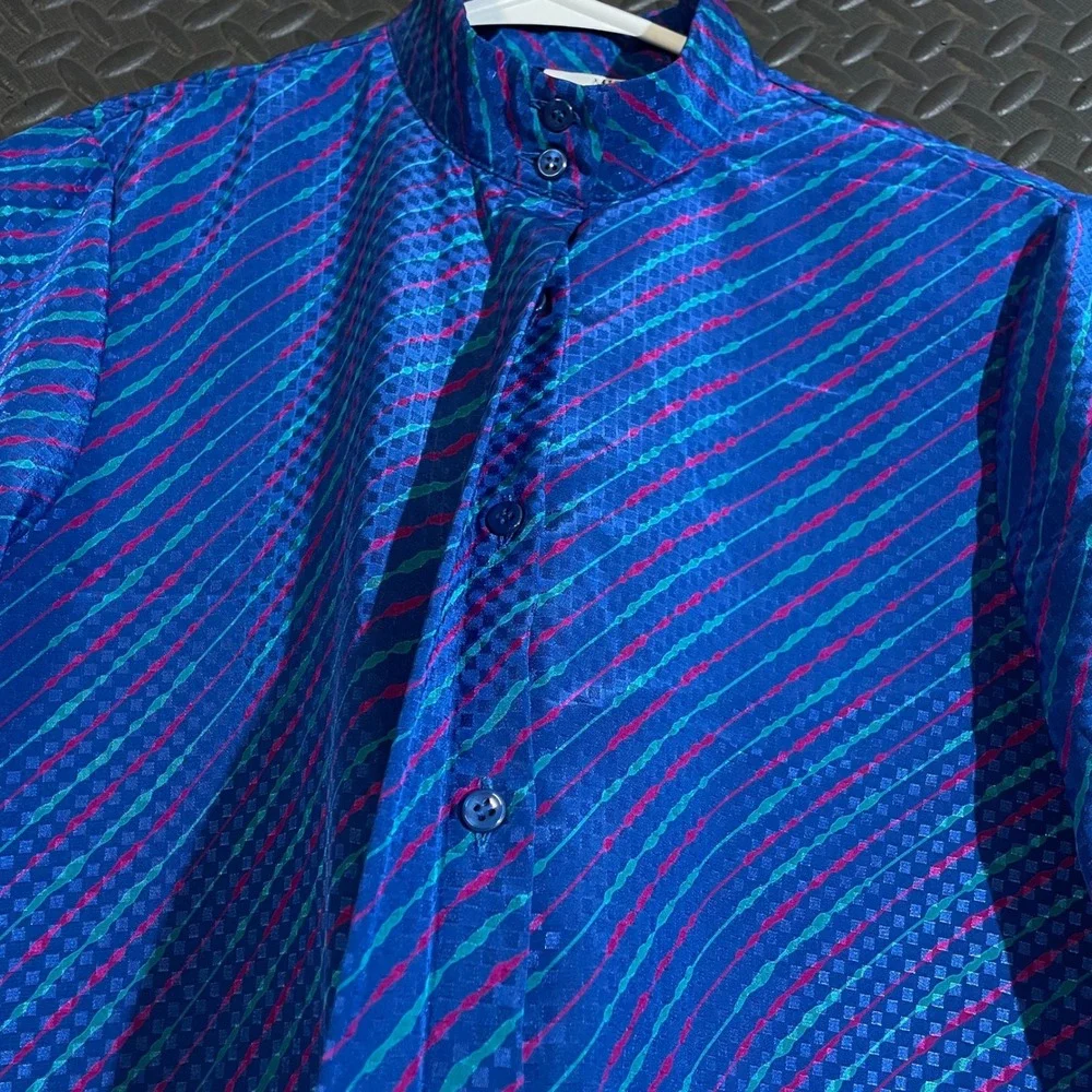 Pendleton Miss Sophisticates Blue Red Hidden Button Up Blouse Women's Size‎ 12